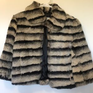 3/4 fur black and grayish coat